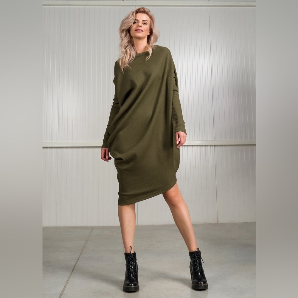 Aakasha Asymmetric Ribbed Tunic Dress